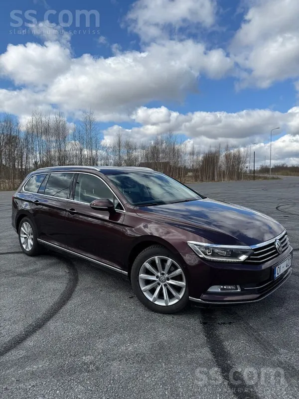 Volkswagen Pārdod 2015. gada automašīnu, iegādātu Latvijā. Au