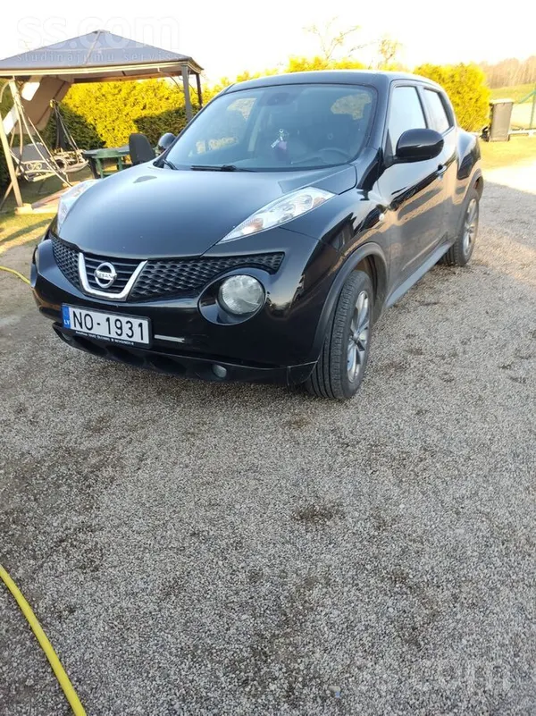Продам Nissan Juke, 1.5 дизель в хорошем состоянии, 2013 года.