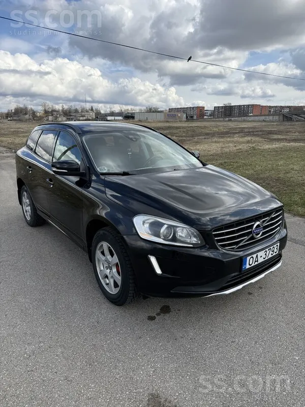 Volvo Xc60 2.0 d. 100kw 5 цилиндров. Машина в хорошем состоянии. Переднеприв