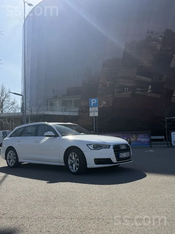 Audi Audi A6 Avant 3.0 V6 Tdi 218 л. с. 10.2015 Quattro