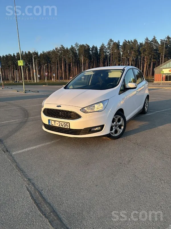 Ford Pārdodu 2016. Gada ford c-max. 