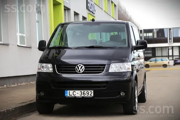 Volkswagen 2.5Tdi 7-Sēdvietas, manuāls, android multimēdijas 