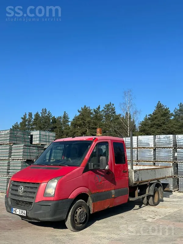 VW Crafter kravas kaste, 2.5 dīzelis, pilna 5t
Nobraukums 328 000 km - pārb