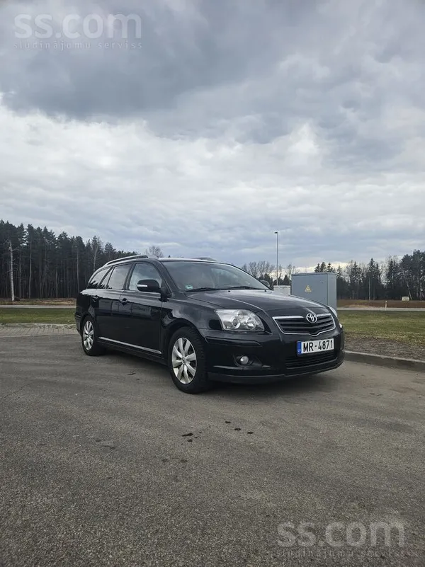 Toyota Toyota Avensis II Facelift 2.0D D-4D 93Kw