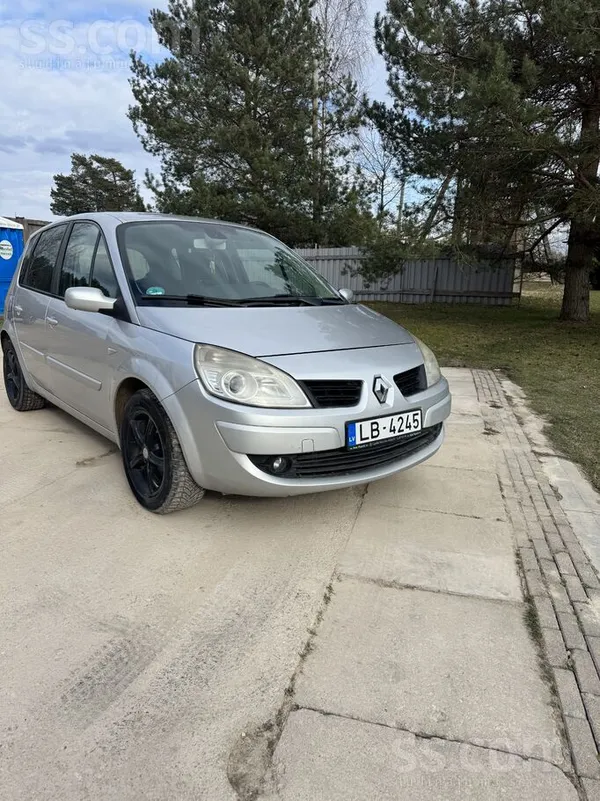 Renault 2007.gada 28.decembrī reģistrēts auto