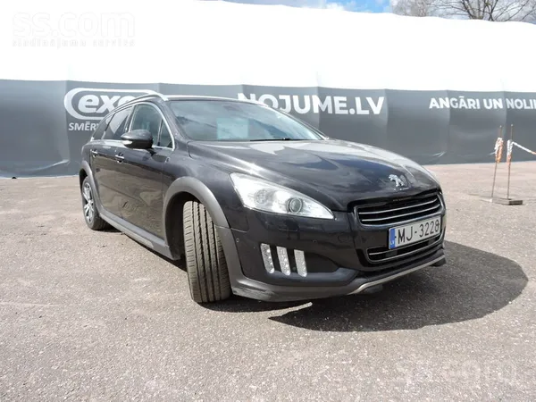 Pārdod. 

Peugeot 508 Rxh

2012 gada

2.0 dīzelis - hibrīds 

T. A 2