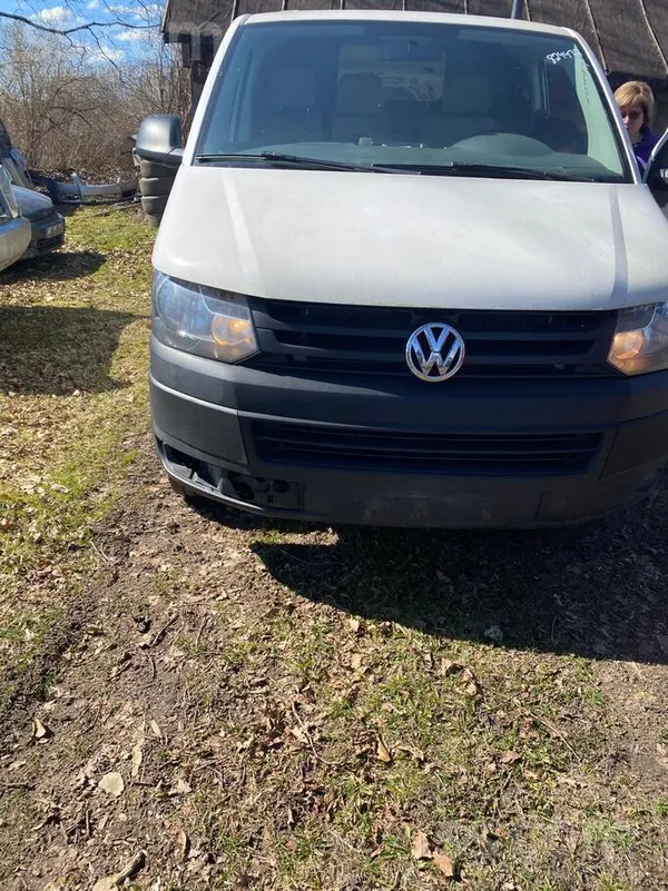 Volkswagen Pārdod VW Transporter 2.0 dīzelis, ir savi skrāpēj