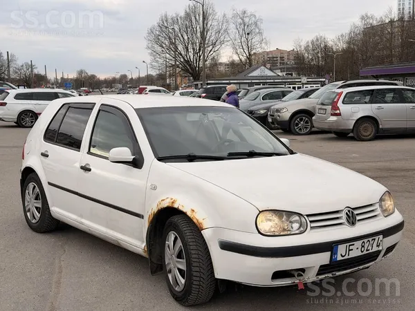 Tirgoju golf 4 1.9 tdi 74kw motors ir loti labs pielec no pus apgrieziena zi