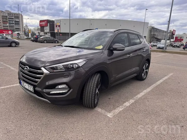 Pārdod Hyundai Tucson 2.0 dīzelis, 136 kw, 4x4, automātiskā Ātrumkārba. Auto