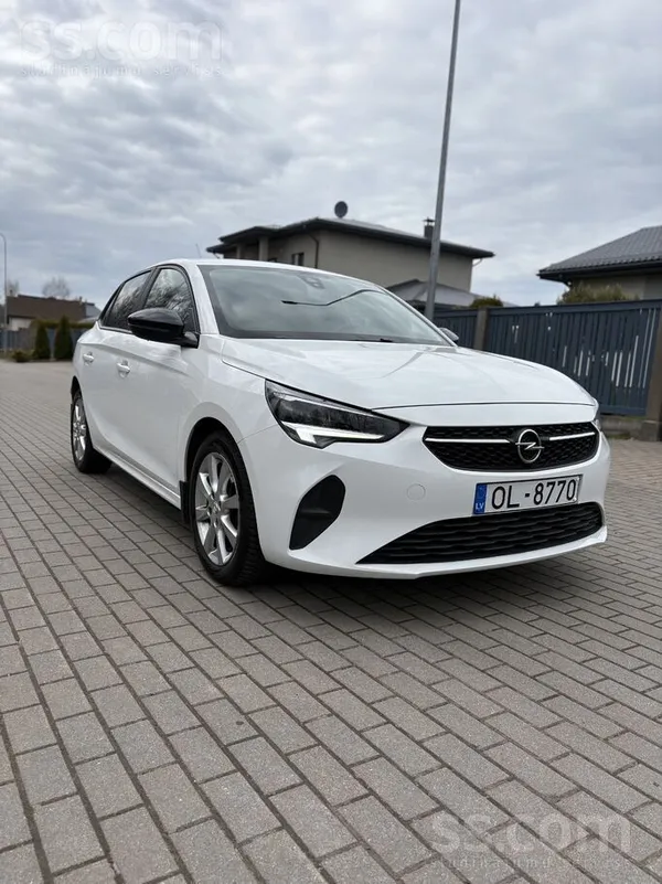Pārdod Opel Corsa 1.5 dīzelis, manuāla ātrumkārba, ļoti kopts auto. 
Oriģin
