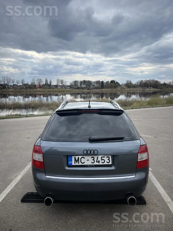 Audi Продаю Audi A4 B6, 2002 год. 