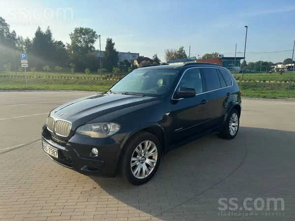 BMW Tirgojas uztucams BMW X5 3.5 D ar 210 kw motoru, k