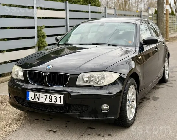 BMW BMW 116i ļoti labā tehniskā un vizuālā stāvoklī, j
