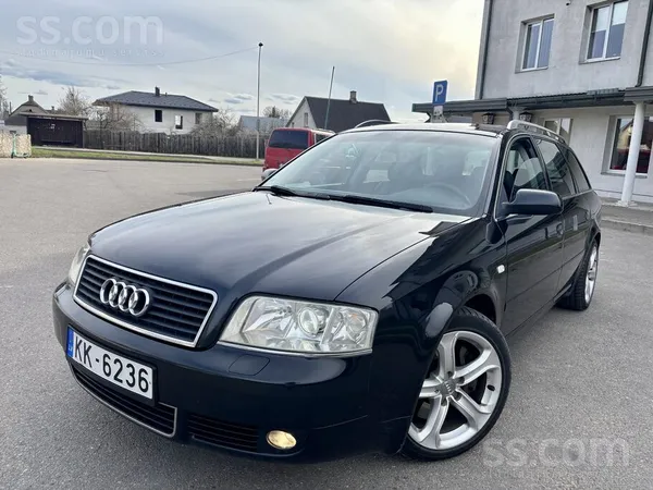 Audi Авто в хорошем состоянии.