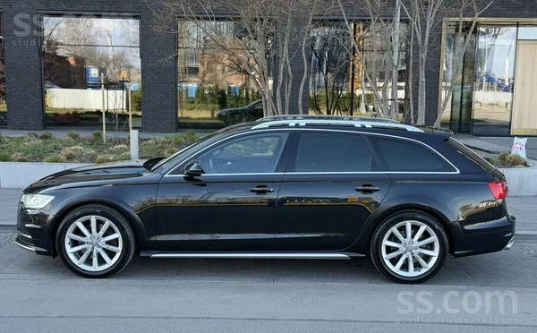 Audi Pārdot otru ģimenes mašīnu ļoti labā stāvoklī. Ser