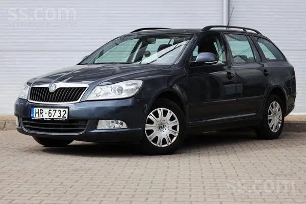 1.9d, 77kw, borta dators, kondicionieris, kruīza kontrole, jumta reliņi, aud