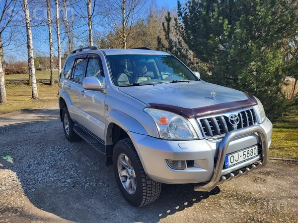 Pārdodu labā tehniskā stavoklī. 
3.0d/127kW, automāts, 4×4. Virsbūve un rām