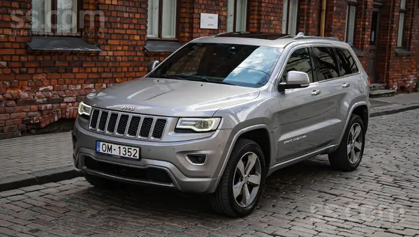 Jeep Grand Cherokee 3.0d 184kw/250hp. 

Komplektacija: Daudz Exstras, Adas