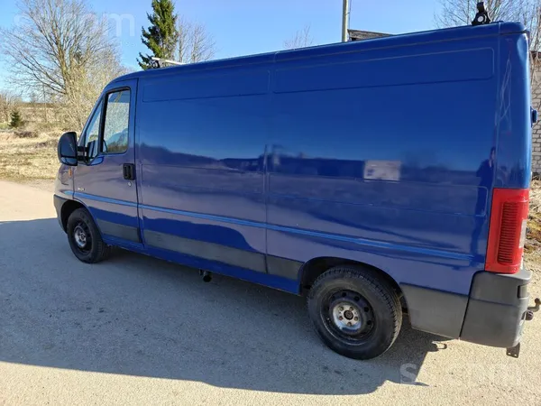 Peugeot Pārdodu peugeot boxer 2005 2.0hdi 5 ātrumu manuāli