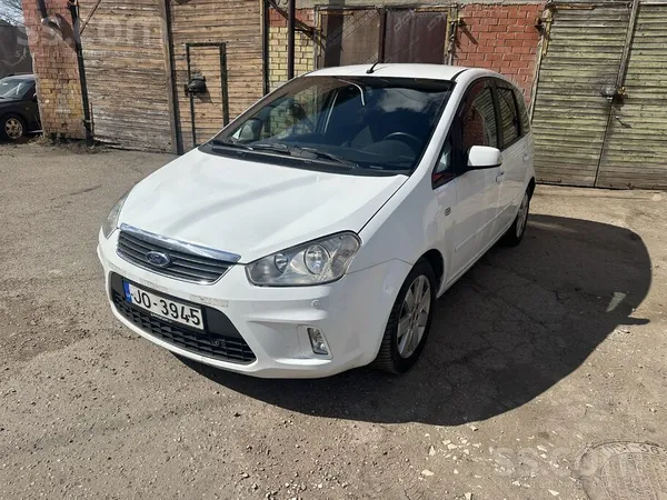 Ford Pārdodu Ford C-Max teicamā tehniskā un vizuālā stā