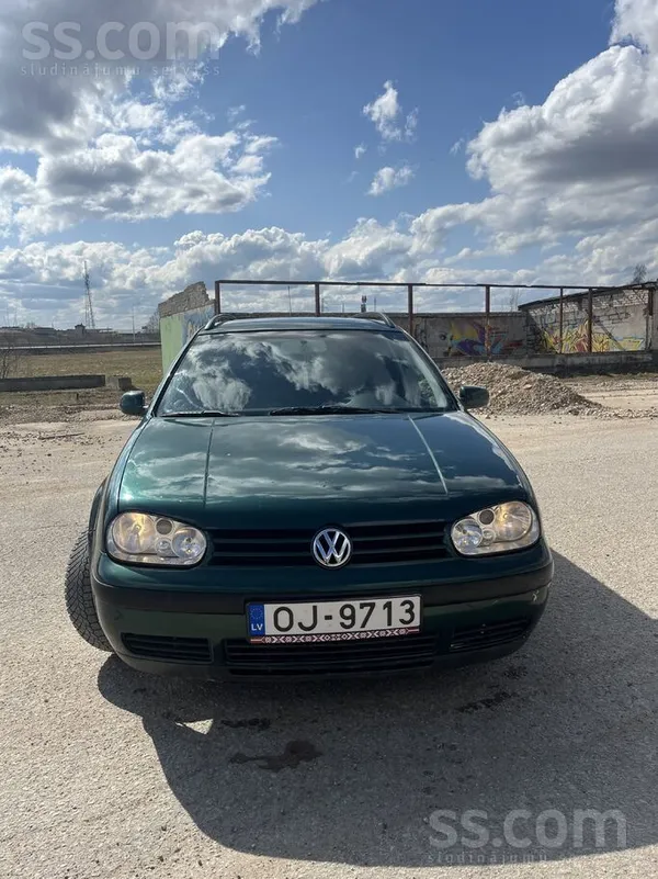 Pārdodu ietilpīgu un ļoti ekonomisku Golfu ar jaunu tehnisko apskati. Nodokļ