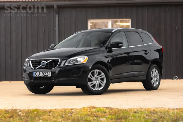 Volvo Pārdošanā pilnpiedziņas Volvo Xc60 Awd ar 120kW 2,