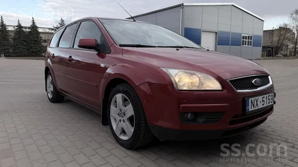 Praktisks un uzticams auto labā tehniskā stāvoklī ar ņipro 1.6L 74kW benzīna