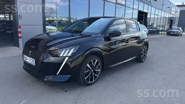 1.2 Benzīns (100zs) Automāts, Gt-Line. 
Ražotāja garantija līdz 2027.Gadam.