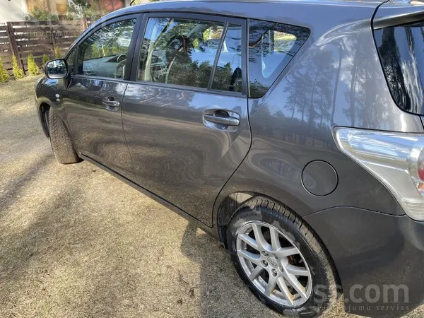 Toyota Toyota Verso 2010.g. 2.2 Dcat dīzelis, 7 vietas. Z