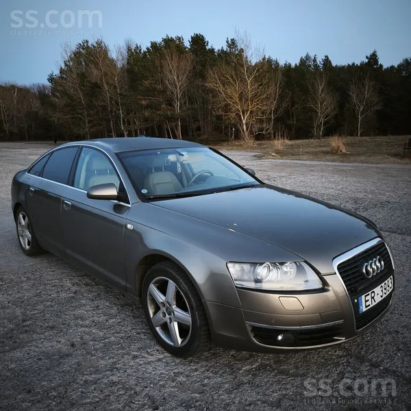 Audi Продаётся машина без номеров(будут другие)