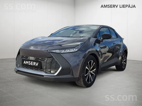 Toyota C-Hr, 2025 gada, komplektācija - Style Plus, 
1.8 hibrīddzinējs, aut