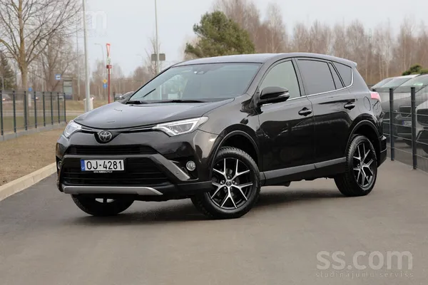 Toyota Rav 4, Facelift, 2.0 dīzelis, 105kw, mehānika, ļoti labā stāvoklī kā