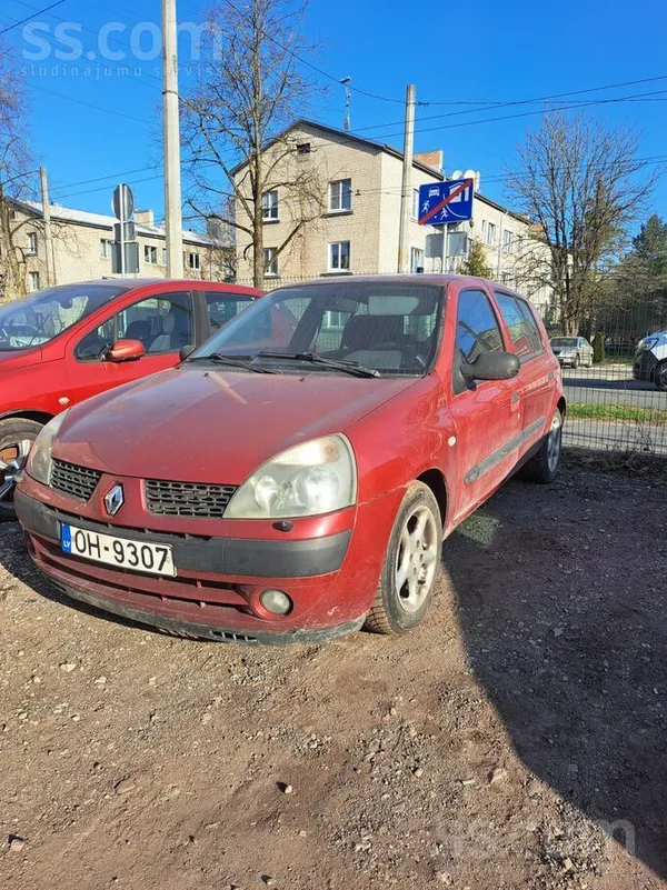 Renault Pārdodās renault clio nessen ievests no Somijas la