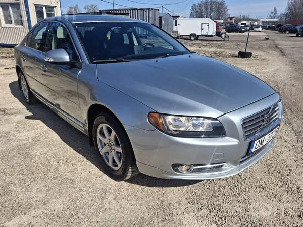 Volvo Tikko ievests. 2, 4-D5, automāts, ādas salons, kli