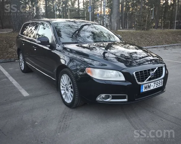 Volvo Pārdod Volvo V70, 2.4 D5, (136 kW), 2008.gada. Lie