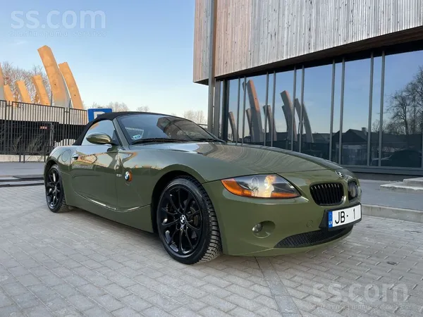 BMW Z4 2.5 i 141 kW-192 zs, Mehānika-5 ātrumi

– Kruīza kontrole
– Sporta