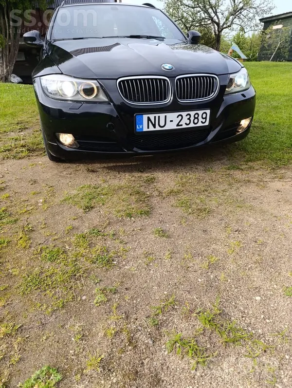 Auto labā tehniskā un vizuālā stāvoklī. Tikko izieta tehniskā apskate (pa nu