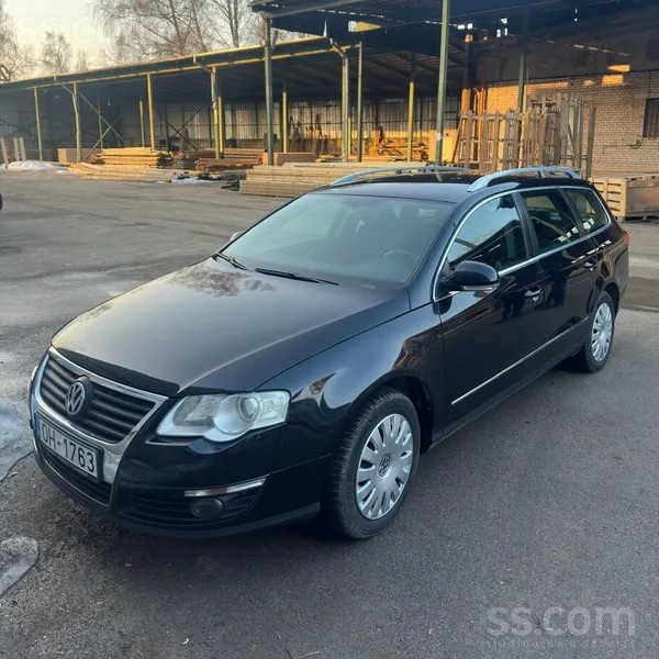 Volkswagen Steidzami pārdodu Volkswagen Passat B6 1.6 dīzelis
