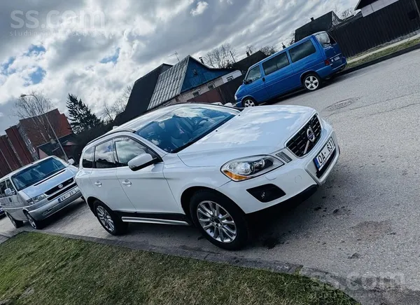 Volvo Auto laba stāvokli, savlaicīgi kopts, jauna TA izi