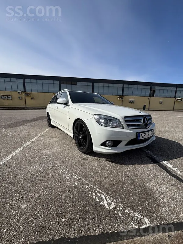 Mercedes Pārdodu C220, Avantgarde. Auto braucamā stāvoklī, 