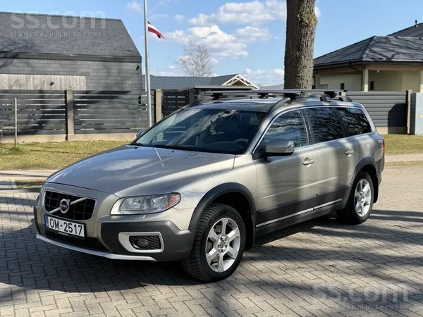 Volvo Xc70 Volvo 2.4D D5 ar manuālu ātrumkārbu, labā teh
