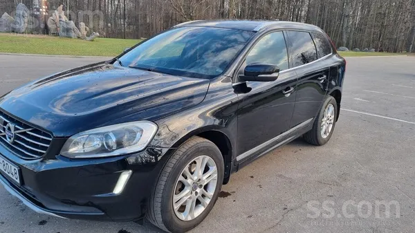 Volvo Volvo Xc60 Summum D4 140Kw Awd Mehānika 6 ātrumi F
