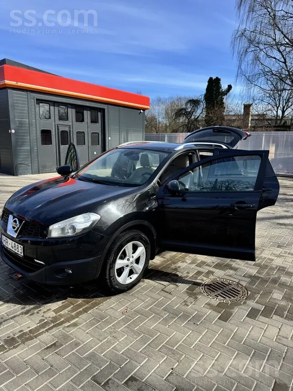 Nissan Nissan Qashqai 2011 gada ar gāzes iekartu