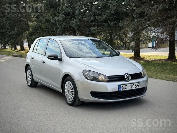 Pārdodu Volkswagen Golf 6 ar patiesu un nelielu nobraukumu.
Nesen veikta l