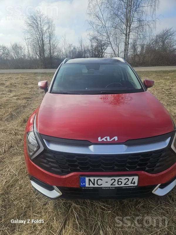 Автомобиль куплен в Риге у дилера, все обслуживания проводились там же. Расх