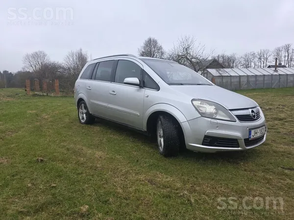 Opel Pārdodu jaudīgu un elonomisku opel zafira ar čipu 