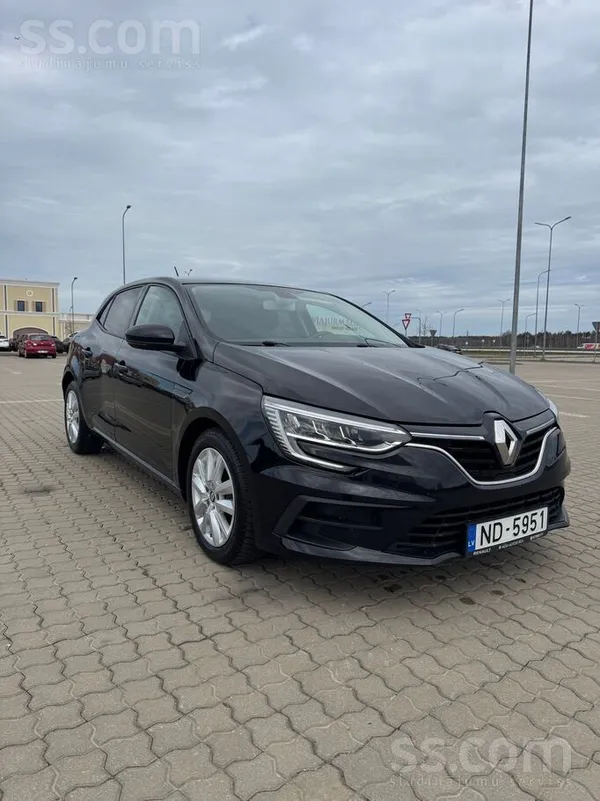 Pārdodu Renault Megane – Ideālā Stāvoklī. 

2022. gada Renault Megane ar e