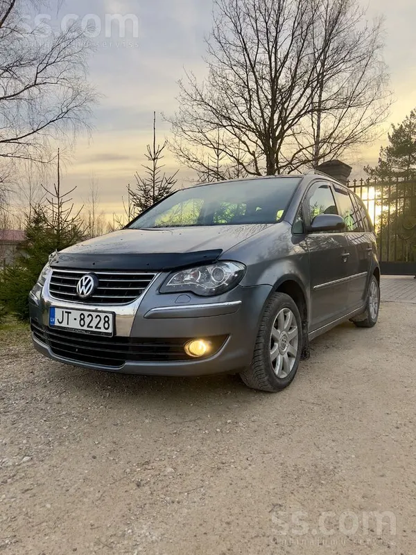 Volkswagen Pārdod Volkswagen Touran Highline 1.4 Tsi, 2007.ga