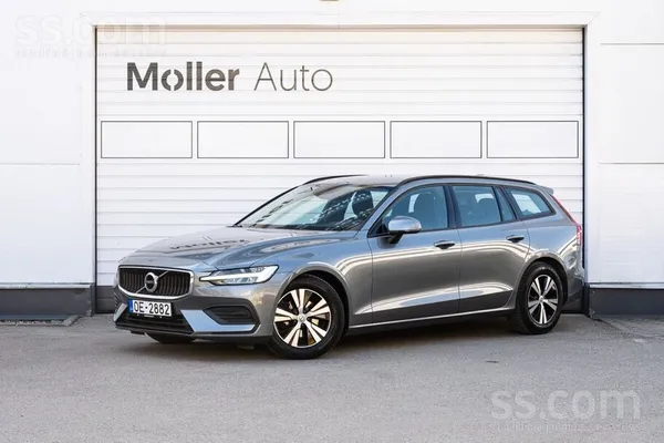 Volvo V60 D3 2.0 Tdi (150 zs) ar mehānisko Pārnesumkārbu. 

Iegādājies sav