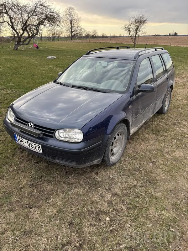 Auto bez apskates, var uzcelt, bet vairāk rezerves daļām. Motors pumpdūzis